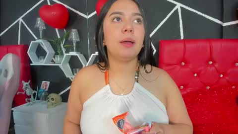 Ela online show from 03/09/25, 07:05