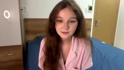 Ela online show from 06/22/26, 06:38