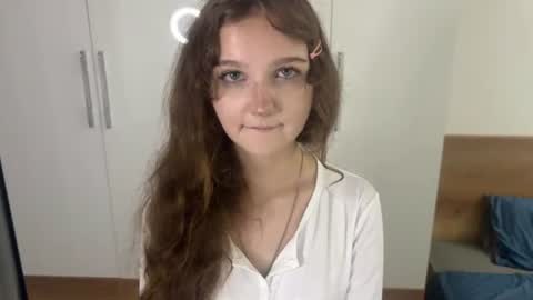 Ela online show from 07/03/26, 08:37