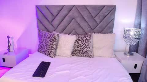 elaa_queen online show from 02/26/26, 04:39