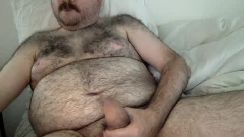 Snapshot of elago chatting on 06/27/26, 11:21 elabear online show from 06/27/26, 11:21