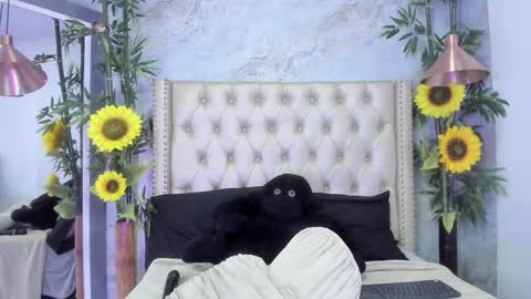 eli online show from 11/06/25, 10:21