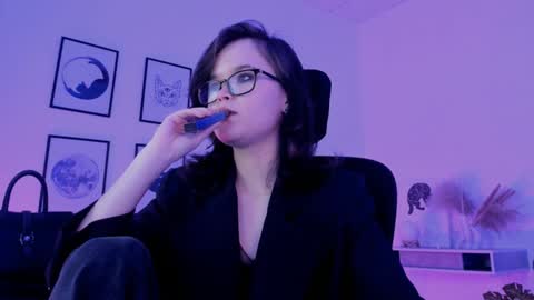 Your sweet girl online show from 12/17/24, 07:37