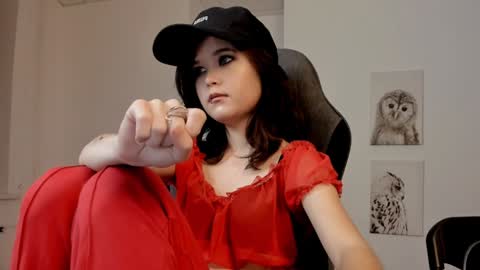 Your sweet girl online show from 01/21/25, 10:41