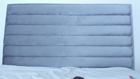 elaisaprincess online show from 02/17/25, 12:21