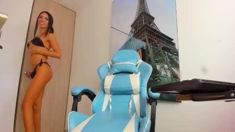 elalux777 online show from 10/20/25, 03:45