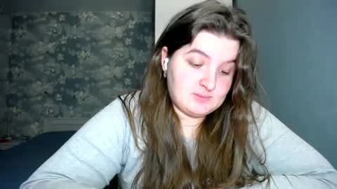 Elanis online show from 01/06/25, 01:19