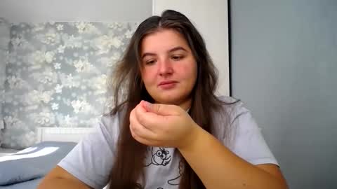 Elanis online show from 10/08/25, 11:19