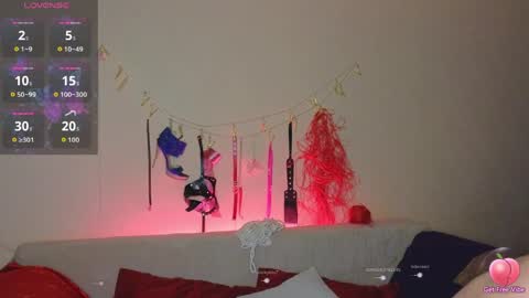 Snapshot of elarasable chatting on 04/10/26, 03:17 elarasable online show from 04/10/26, 03:17