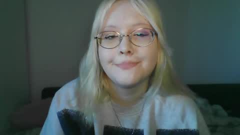 elayne_sweet online show from 04/26/26, 06:00