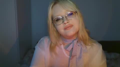 elayne_sweet online show from 05/26/26, 06:09
