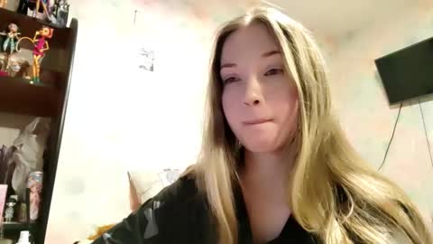 MIa online show from 02/16/26, 02:35