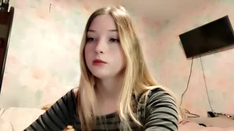 MIa online show from 04/16/26, 06:58