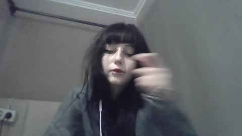 Snapshot of elaynetanton chatting on 04/25/26, 01:41 Lia online show from 04/25/26, 01:41
