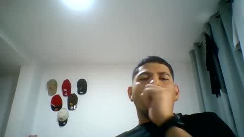 elberjimenes97 online show from 05/19/26, 12:38