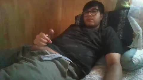 Snapshot of elbizarre96 chatting on 02/16/26, 07:32 elbizarre96 online show from 02/16/26, 07:32