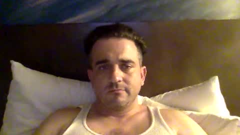 Snapshot of elblueprince chatting on 10/02/25, 02:29 elblueprince online show from 10/02/25, 02:29