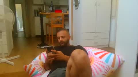 Snapshot of elcondorxo509107 chatting on 01/07/26, 02:58 daniel18cmx online show from 01/07/26, 02:58