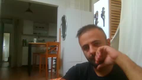 Snapshot of elcondorxo509107 chatting on 01/19/26, 02:26 daniel18cmx online show from 01/19/26, 02:26