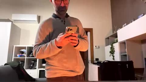 Snapshot of eldiablo844 chatting on 12/20/25, 05:53 Eldiablo844 online show from 12/20/25, 05:53