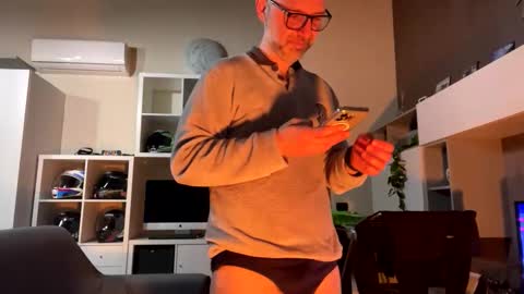 Snapshot of eldiablo844 chatting on 01/09/26, 06:42 Eldiablo844 online show from 01/09/26, 06:42