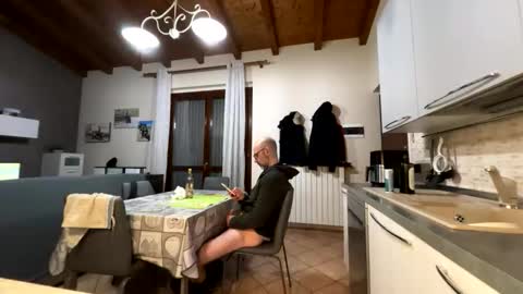 Snapshot of eldiablo844 chatting on 03/25/26, 07:09 Eldiablo844 online show from 03/25/26, 07:09