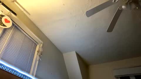 Snapshot of eldisiac chatting on 12/21/25, 06:31 EL-Disiac online show from 12/21/25, 06:31