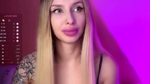 Ella online show from 01/21/25, 08:43