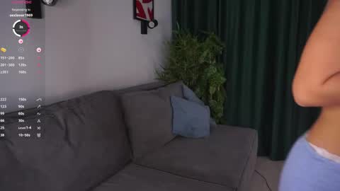 Snapshot of eleanorka chatting on 04/19/26, 05:23 Eleanora online show from 04/19/26, 05:23