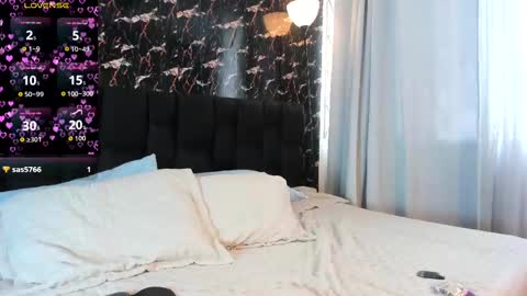 Snapshot of elecktra_sweet chatting on 10/16/25, 07:48 Elecktra online show from 10/16/25, 07:48