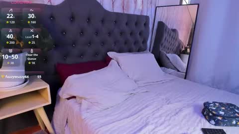 Snapshot of elecktra_sweet chatting on 10/30/25, 07:58 Elecktra online show from 10/30/25, 07:58