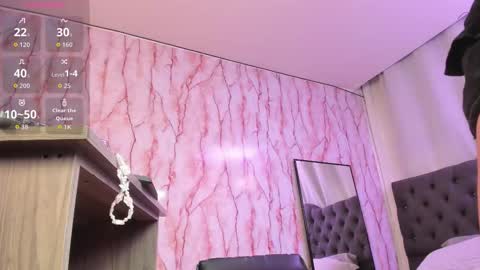 Snapshot of elecktra_sweet chatting on 11/15/25, 07:43 Elecktra online show from 11/15/25, 07:43