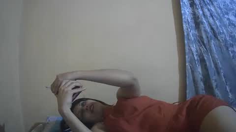 Isabella online show from 12/21/25, 06:04