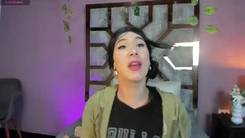 Snapshot of electra_gosselin chatting on 06/25/26, 01:05 electra_gosselin online show from 06/25/26, 01:05