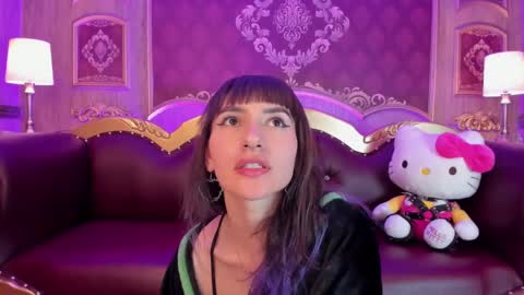      - online show from 02/11/25, 11:01