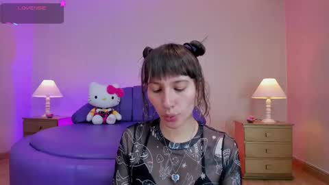      - online show from 03/06/25, 07:43