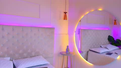 ELECTRA  online show from 10/31/25, 02:40