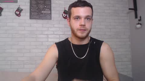 Snapshot of electric_smile chatting on 12/28/24, 03:26 Alex online show from 12/28/24, 03:26