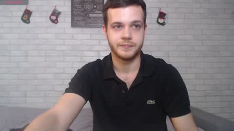 Snapshot of electric_smile chatting on 01/08/25, 10:16 Alex online show from 01/08/25, 10:16