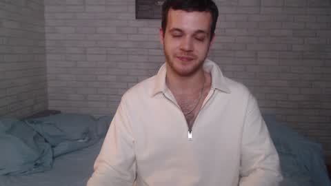 Snapshot of electric_smile chatting on 01/18/25, 10:06 Alex online show from 01/18/25, 10:06