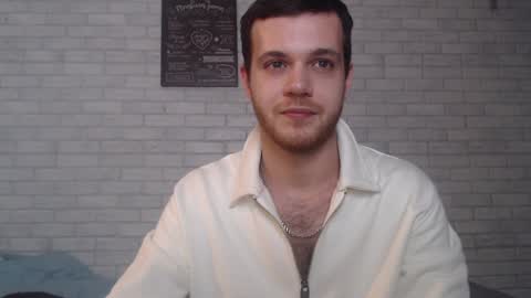 Snapshot of electric_smile chatting on 01/20/25, 04:34 Alex online show from 01/20/25, 04:34