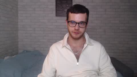 Snapshot of electric_smile chatting on 01/20/25, 07:35 Alex online show from 01/20/25, 07:35