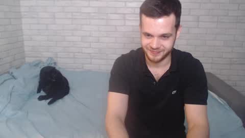 Snapshot of electric_smile chatting on 02/21/25, 02:59 Alex online show from 02/21/25, 02:59