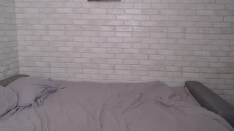 Snapshot of electric_smile chatting on 02/25/25, 02:54 Alex online show from 02/25/25, 02:54