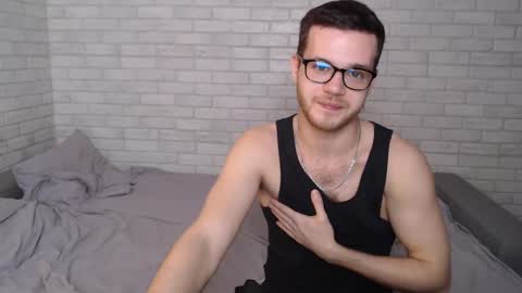 Snapshot of electric_smile chatting on 02/28/25, 04:20 Alex online show from 02/28/25, 04:20