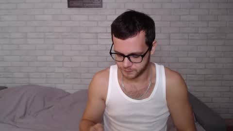 Snapshot of electric_smile chatting on 10/06/25, 08:39 Alex online show from 10/06/25, 08:39