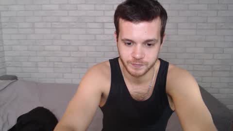 Snapshot of electric_smile chatting on 10/13/25, 10:48 Alex online show from 10/13/25, 10:48