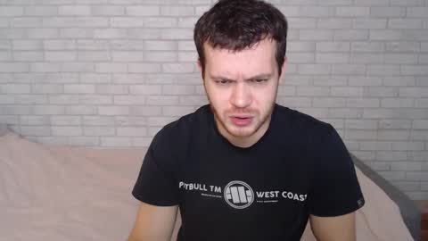 Snapshot of electric_smile chatting on 10/23/25, 08:57 Alex online show from 10/23/25, 08:57