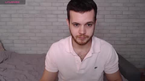 Snapshot of electric_smile chatting on 03/24/26, 04:45 Alex online show from 03/24/26, 04:45