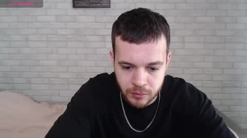 Snapshot of electric_smile chatting on 04/11/26, 08:07 Alex online show from 04/11/26, 08:07